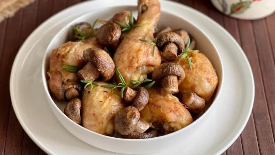 Protein Deposu: Fırında Mantarlı Tavuk Tarifi